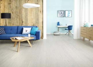 Dbamy o podłogę. Użytkowanie i pielęgnacja lakierowanych podłóg drewnianych